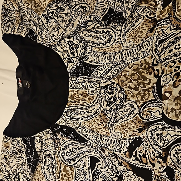 Beautiful Style&Co formal beaded and stretch top - Picture 2 of 6